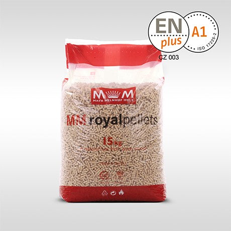Svetlé drevené pelety Royal Pellets 1050 kg / 70 vriec po 15 kg.